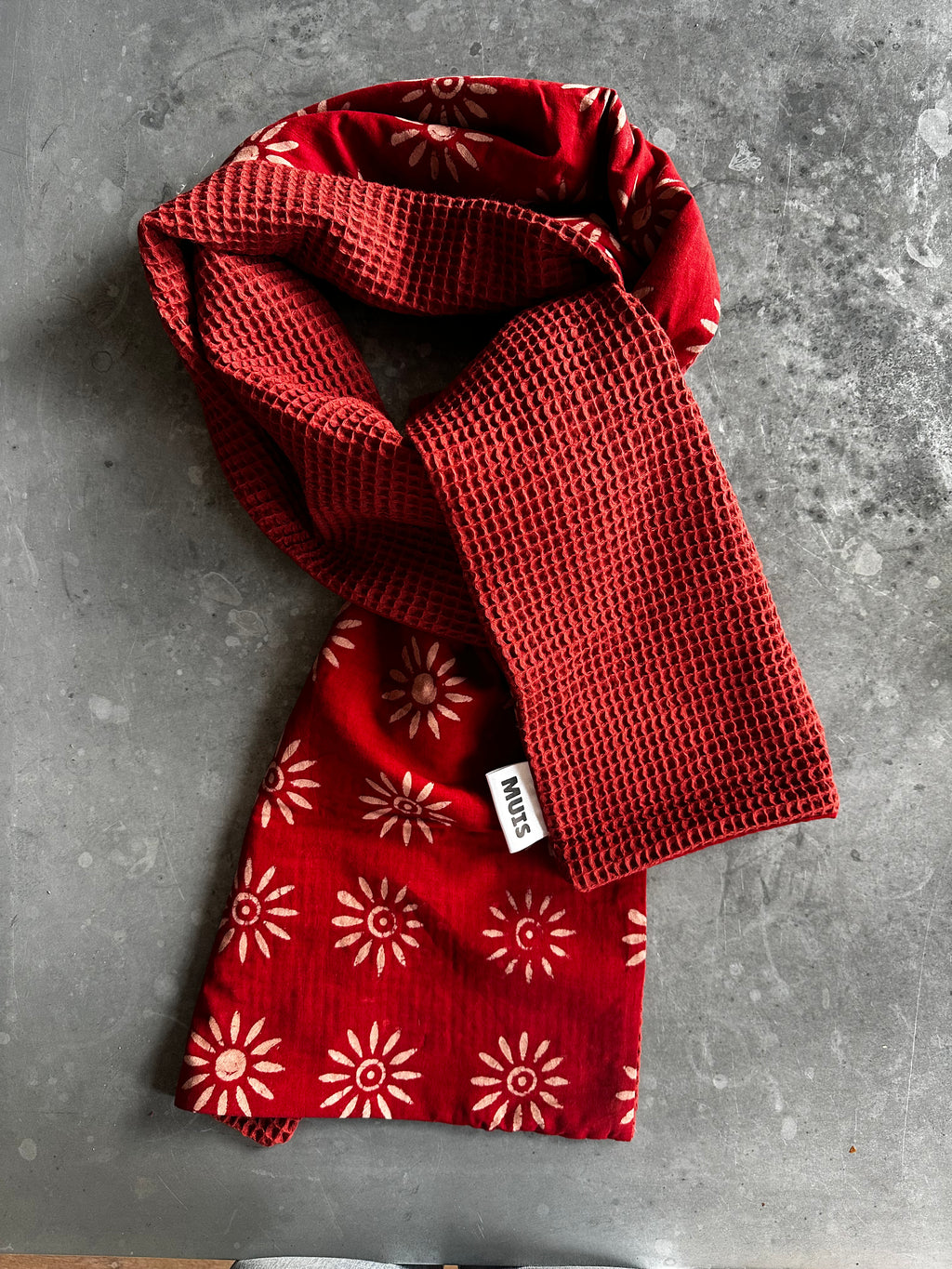 Shawl Pushpa