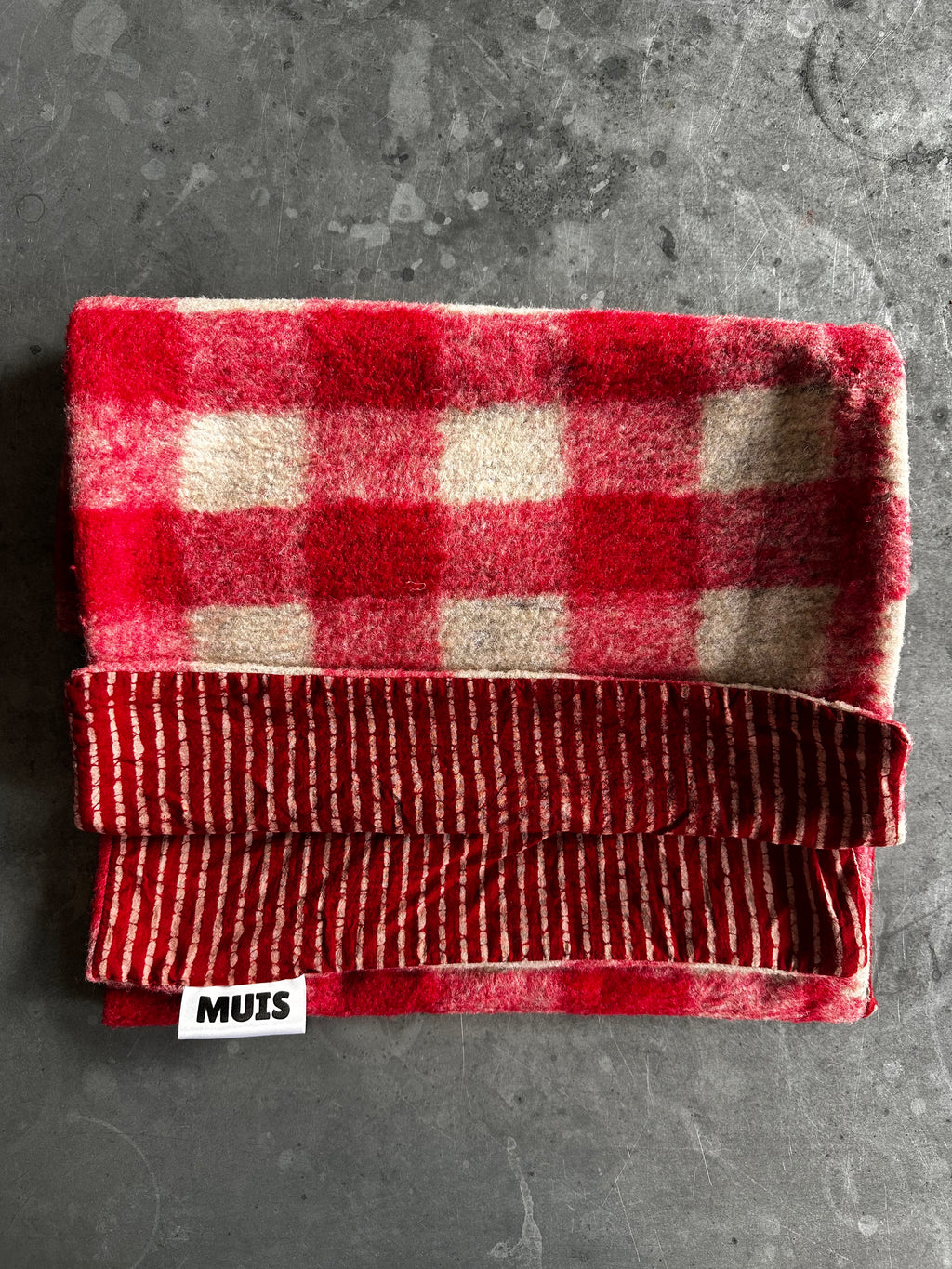 Shawl Tjek